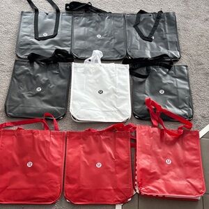 set of Lululemon Reusable Tote Bags
